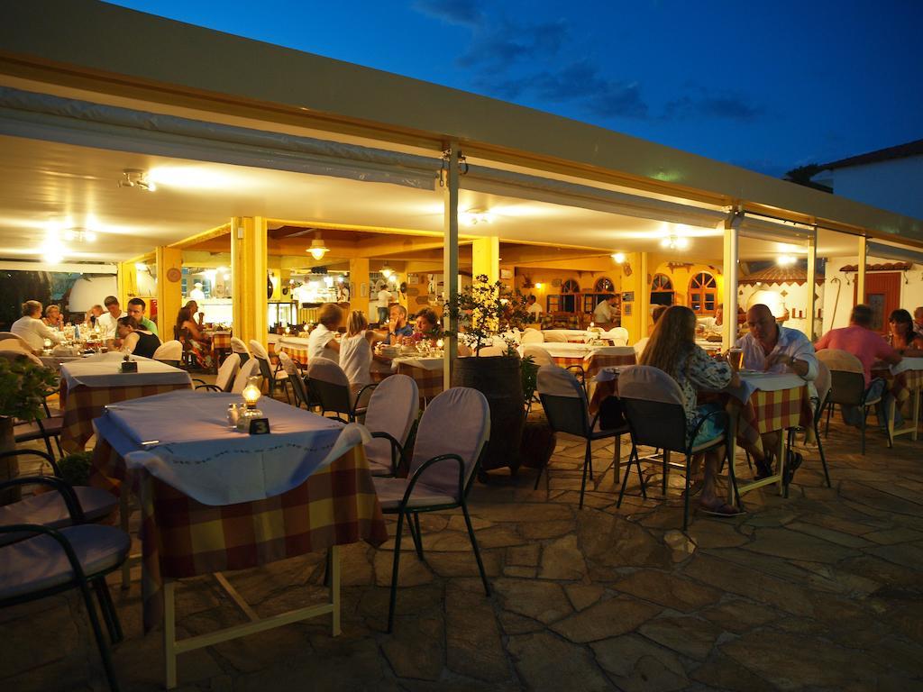 Musses Hotel Koukounaries Exterior photo